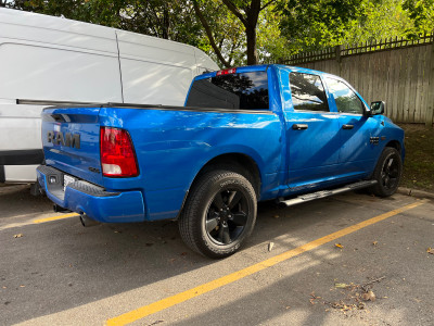 Dodge ram 1500 Hemi 5.7 2022 