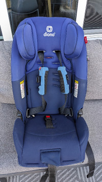 Diono Radian 3RXT blue car seat - Mint condition