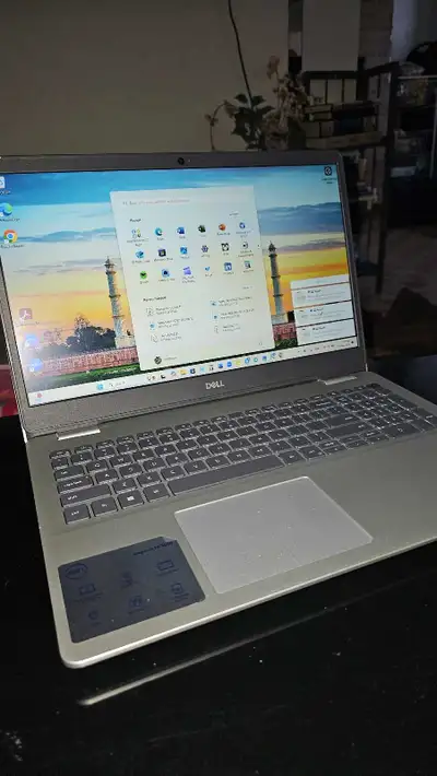 Dell inspiron Touch i5 10TH Génération , View more