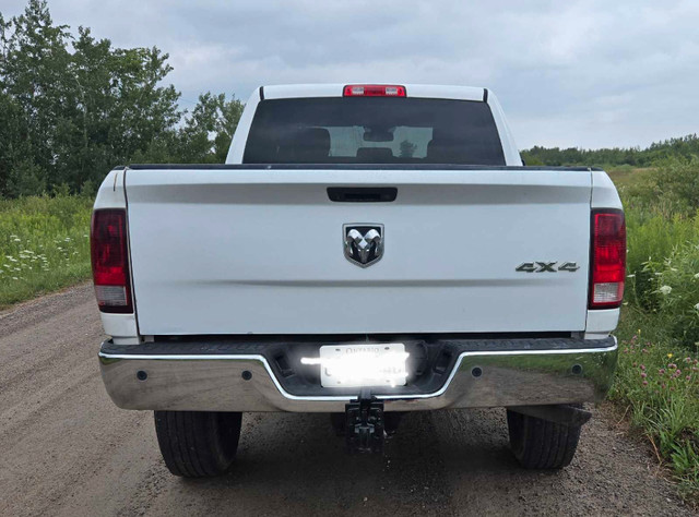 RAM 2500 ST 4X4 5.7 in Cars & Trucks in London - Image 4