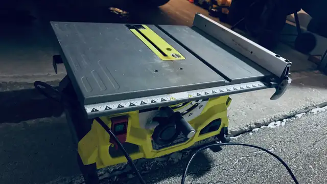  Ryobi  table saw  in Power Tools in Winnipeg - Image 2