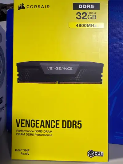 Corsair RAM DDR 5 Vengeance 4800Mhz - 32 Go (2x16), View more