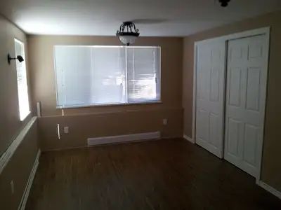 Room for rent near UVIC