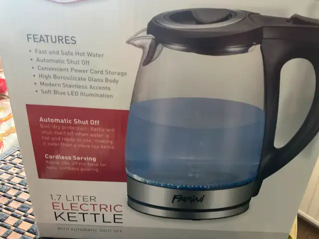 Electric kettle in Coffee Makers in Cornwall - Image 2