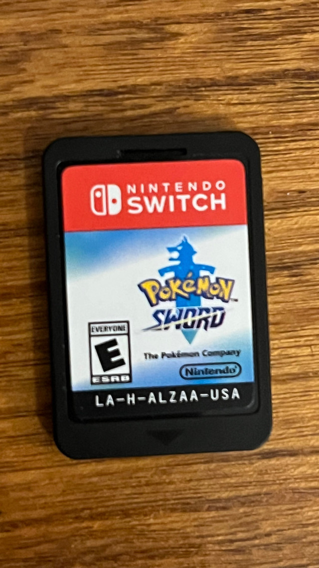 Pokémon Sword - Switch game dans La Nintendo Switch  à Saskatoon