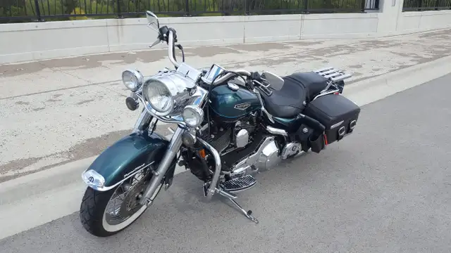 Harley Davidson Road King in Street, Cruisers & Choppers in Hamilton - Image 2