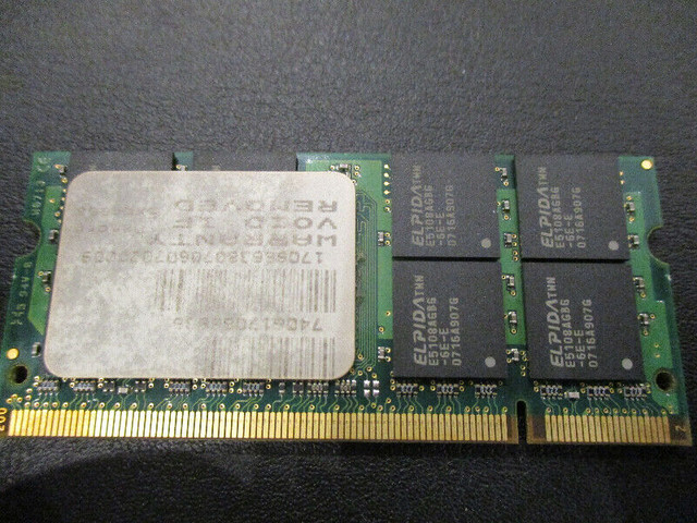 Kingston Technology KVR667D2S5/1G Memory (RAM). in System Components in Calgary - Image 2