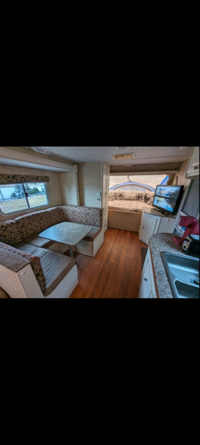 2011 shadow cruiser S-20HS SOLD PENDING PICKUP in Travel Trailers & Campers in Cole Harbour - Image 2
