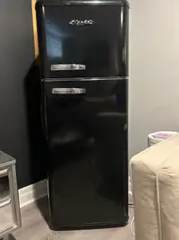 Epic 8 cu. ft. Retro Refrigerator 