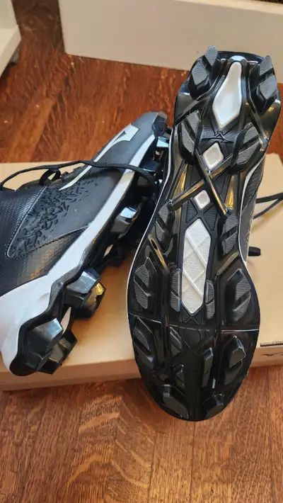 Mizuno Baseball Shoes Wave Select Nine Mid Men's Size 10, View more