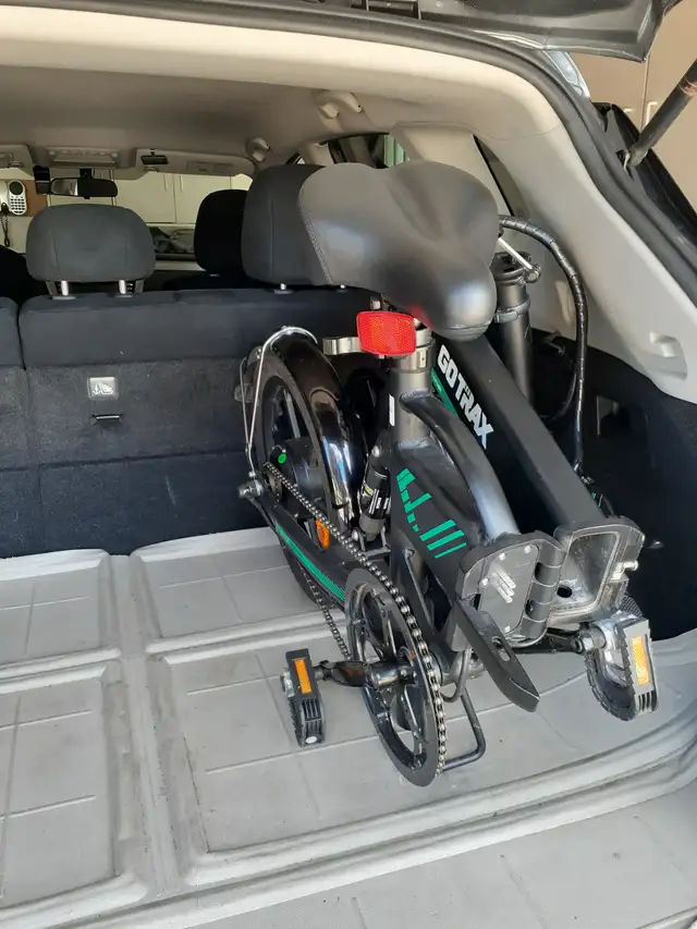 TWO - Foldable ELECTRIC  Bikes in eBike in Hamilton - Image 7