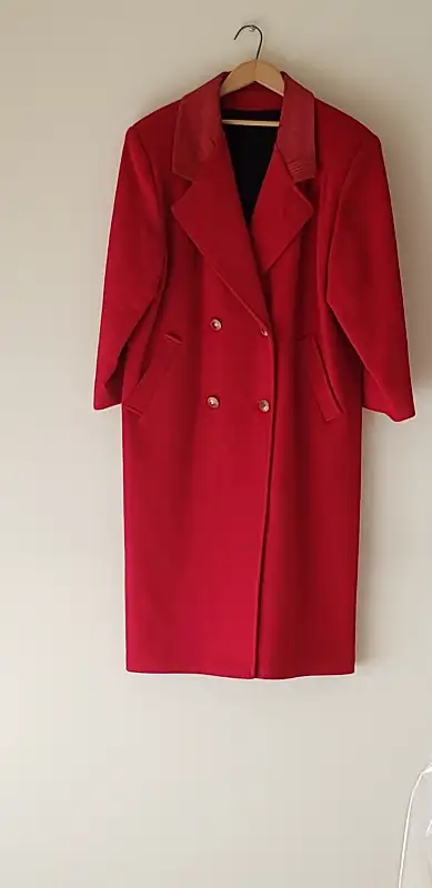 Manteau pure laine vierge rouge style classique des années 90, View more