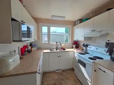 Beautiful 3-bedroom, 2-bathroom Bungalow in Crestview
