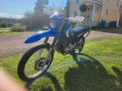 2014 yamaha 250xt never abused come with Spare parts looking for 4000$obo has papers in my name. If...