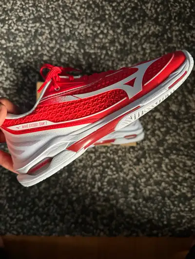 Mizuno Wave Exceed Tour 7, View more