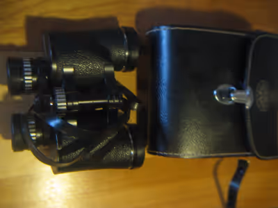 Jumelles 7x35 TASCO model no.210 avec étui-courroie. Taper le lien suivant pour voir mes autres anno...