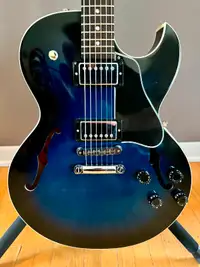 Gibson ES-135 w/OHSC
