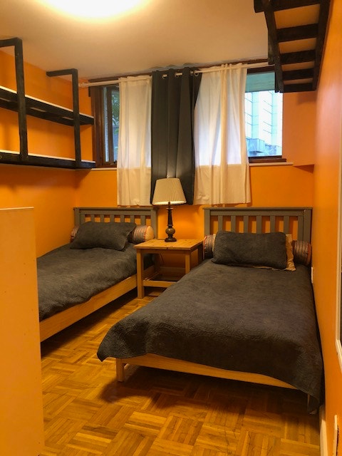 room colation 1-2lits 2 minute Metro Lionel LegroulxDOWNTOWN — photo 2