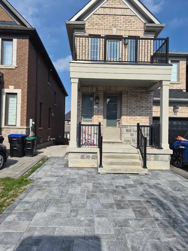 1 bed Room Legal  basemnt apartment