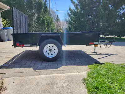 5x8 Utility Trailer. With Ownership. 2019. Like new condition. Ramp can be removed for long loading,...