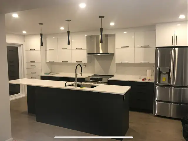 Roy's Kitchens516248384172216325