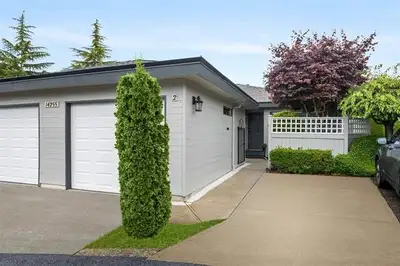 2‑14255 18A Avenue, Surrey, BC V4A 7N8