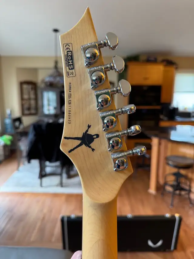 Dean MAB1 guitar in Guitars in Edmonton - Image 6