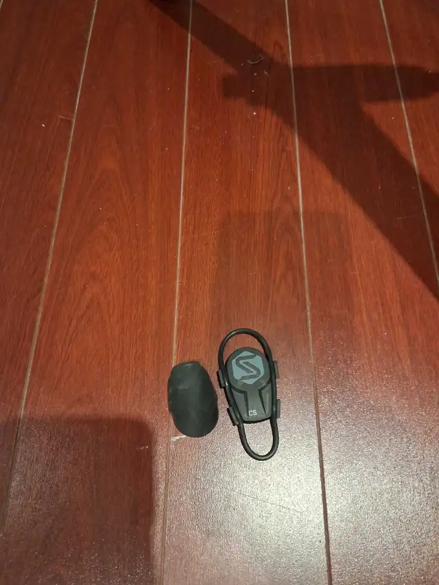 Saris bike trainer in Exercise Equipment in Ottawa - Image 3