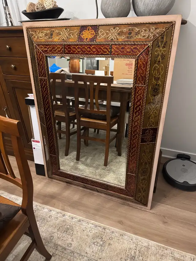 Bombay and company Montebello mirror in Home Décor & Accents in Ottawa - Image 2