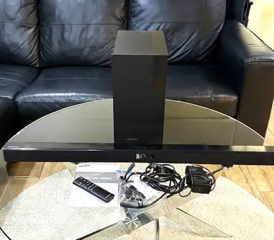 Samsung Soundbar & Subwoofer Works Great, View more