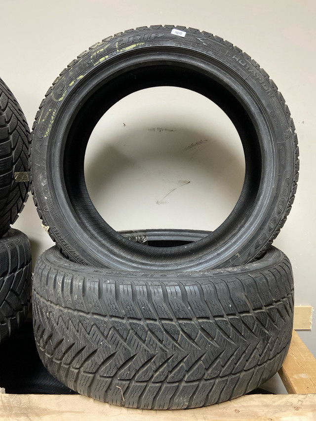 225/40/R18 GoodYear Winter tires *ONLY 2* in Tires & Rims in London