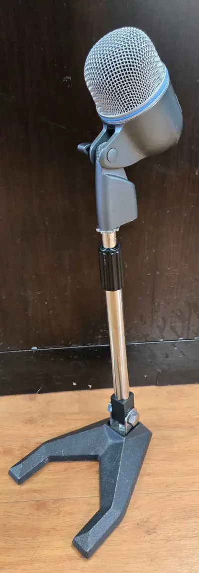 Shure Beta 52A kick drum mic, View more