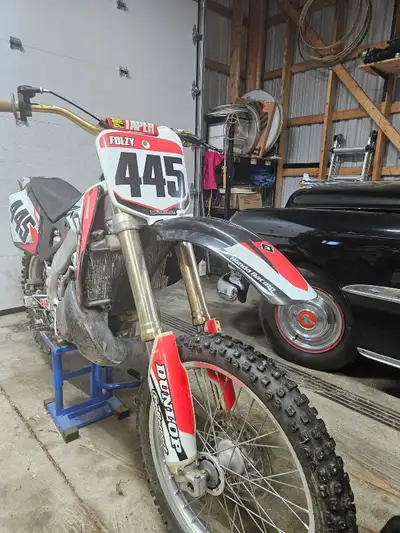 1998 honda cr250r freshly rebuild under 4hr runtime Wiseco stock bore piston/rings HotRods full engi...
