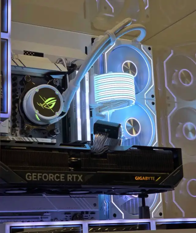 Ryzen 7 9800X3D| RTX 5080 | 4TB NVME | 64GB DDR5 in Desktop Computers in Markham / York Region - Image 4