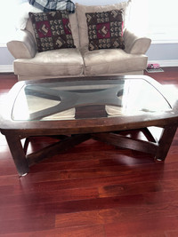 FOR SALE! GLASS Table w/ two stools 