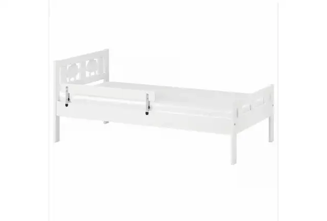 lit enfant  in Beds & Mattresses in City of Montréal - Image 2