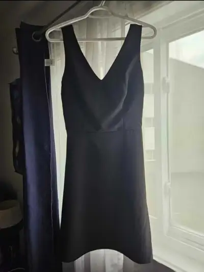 Robe chic noir à zipper latéral (Small/Petit), View more