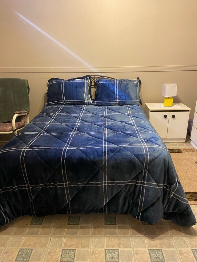 chambre à louer près des centres d’achat — photo 1