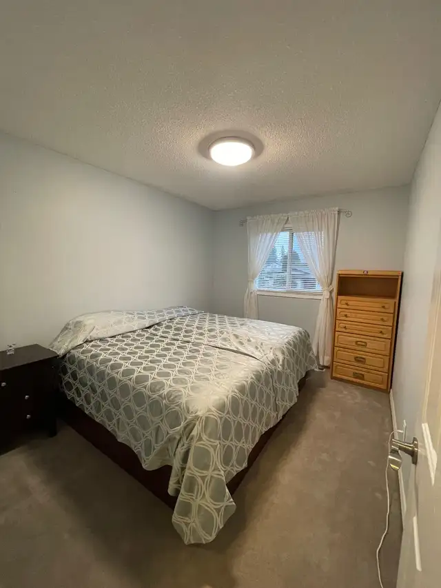 Three-Bedroom House for Rent – Prime Location in Long Term Rentals in Abbotsford - Image 10