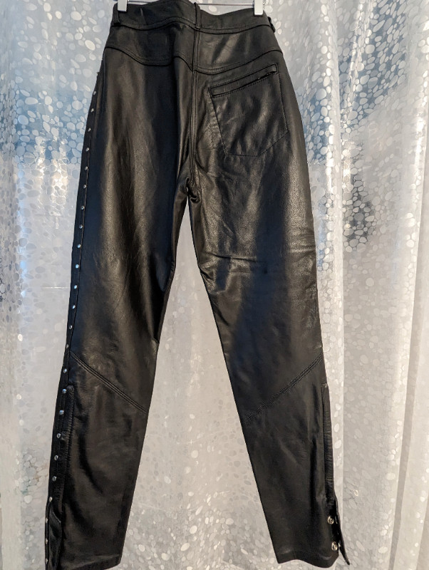 Women's Blk Leather Genuine Harley Pants in Women's - Bottoms in Edmonton - Image 3