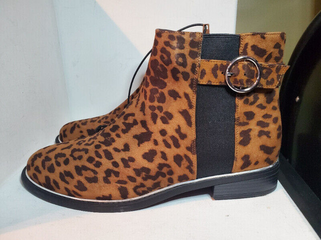 Boots for ladies leopard 4 sizes brand new/bottes dames léopard dans Autre  à Ouest de l’Île - Image 2