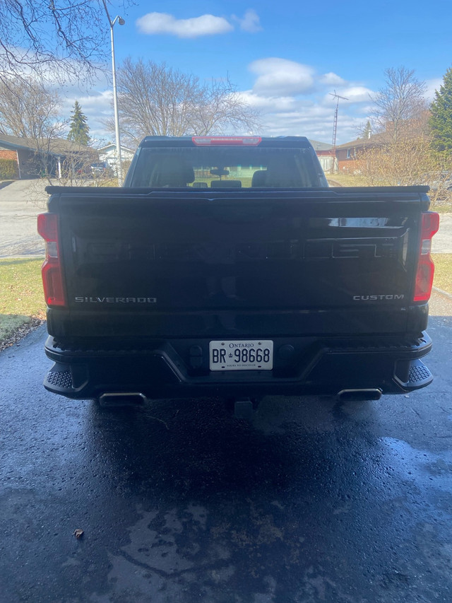 2020 Chevy Silverado 1500 CUSTOM in Cars & Trucks in Oshawa / Durham Region - Image 4