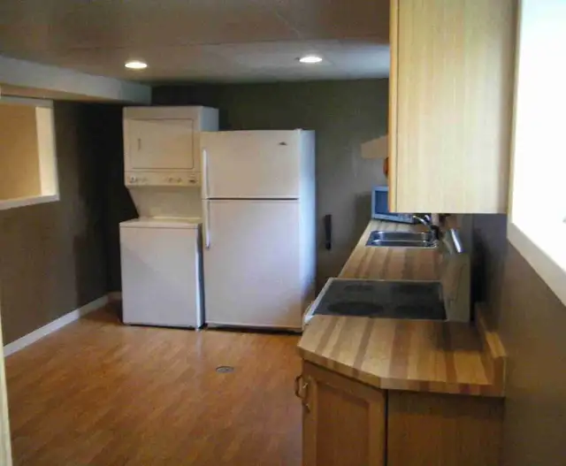 Orangeville 1 BDRM APT. w/ Walkout, Laundry. 2 Parking Spots