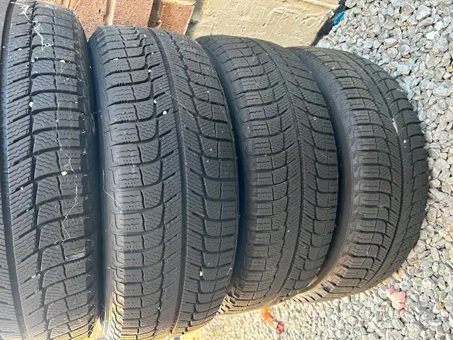 Michelin Winter tires for sale 205/60/16 in Tires & Rims in City of Toronto - Image 2
