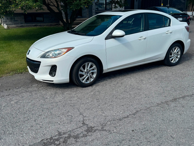 Mazda 3 skyactiv à vendre dans Autos et camions  à Lanaudière