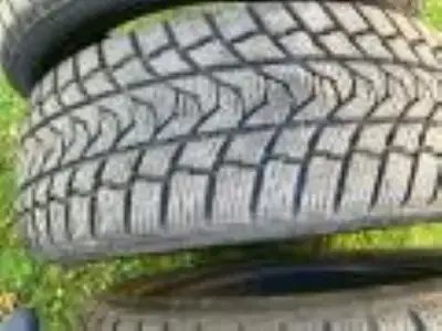 Minerva EcoStud Winter Tires, 215/55R/18. 95H approximately 10,000km. Lots of tread left. No Rims, N...