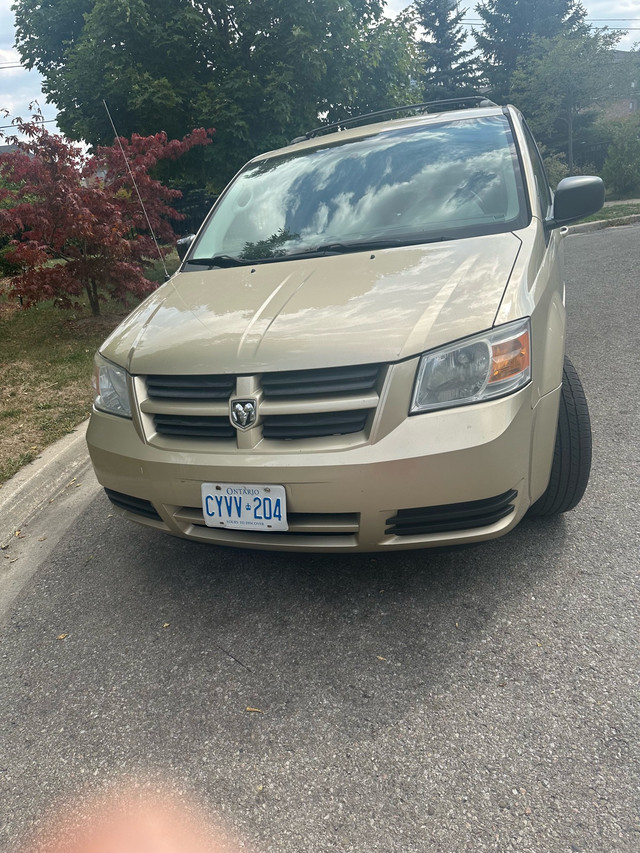 dodge van  in Cars & Trucks in Mississauga / Peel Region - Image 2
