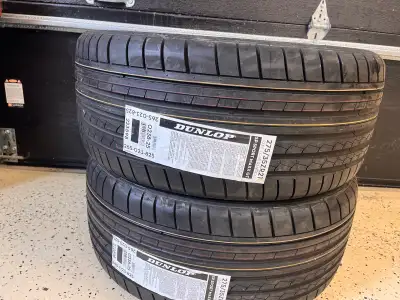 For sale are a pair of Dunlop SP Sport Maxx GT tires, size 275/35ZR21 103Y, designed for high-perfor...