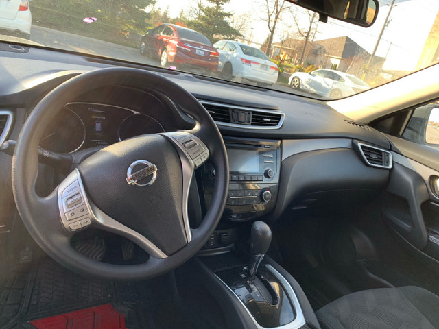 Nissan 2016 SUV for sale in Cars & Trucks in City of Toronto - Image 4