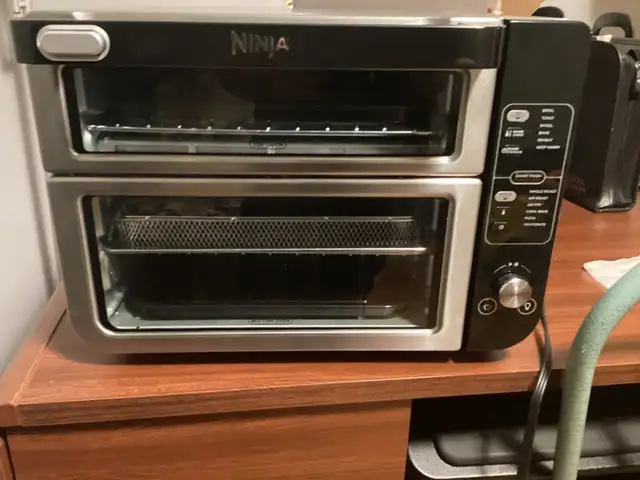 Ninja double oven counter top like new in Stoves, Ovens & Ranges in Bedford - Image 4